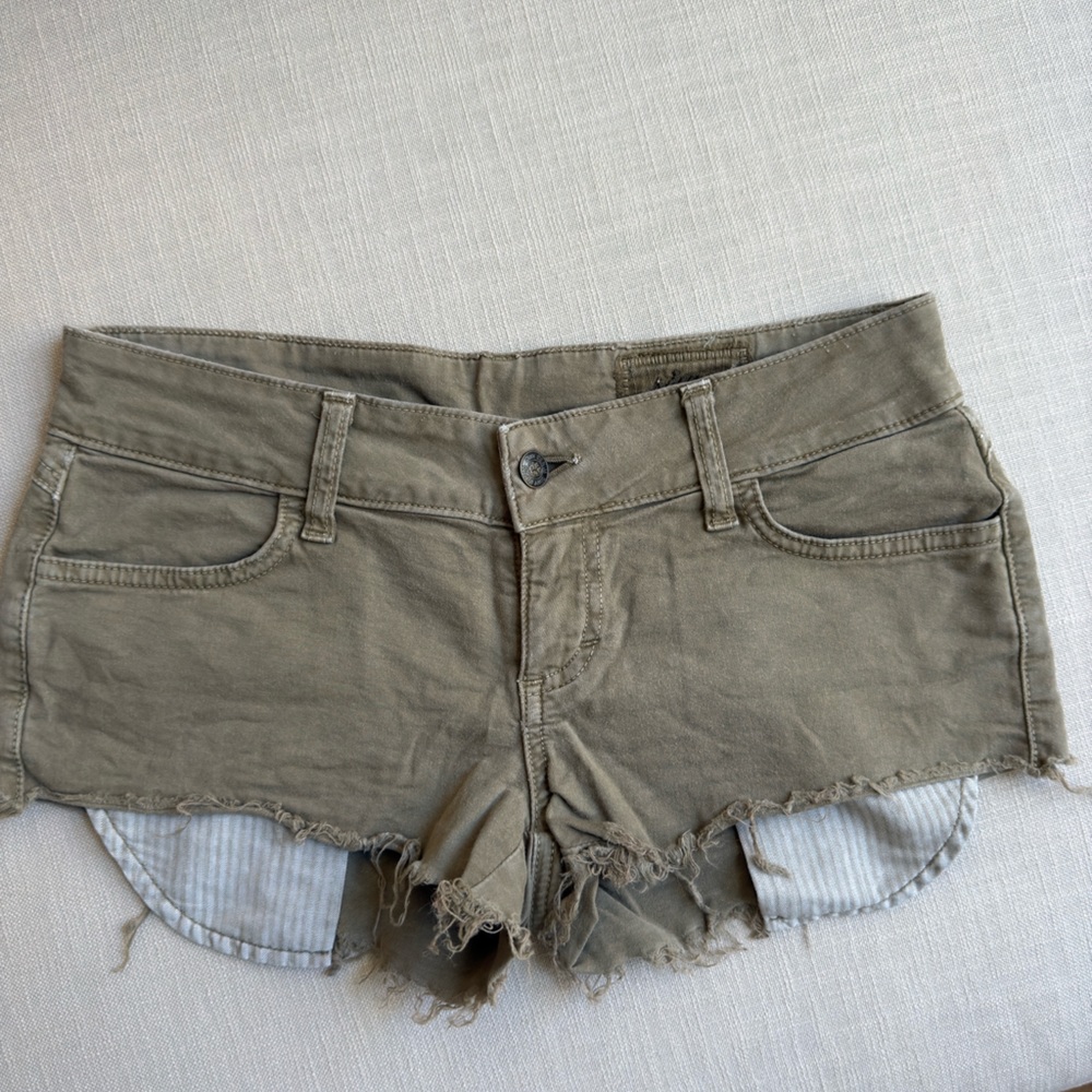 Siwy Madeleine Palm Short Olive
